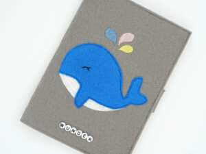 kleines Wunder - Mutterpass Hülle aus Filz mit Wal